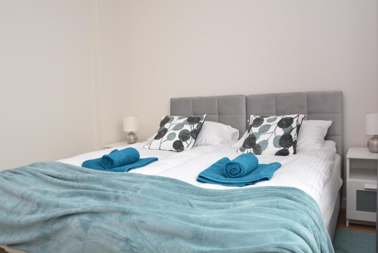 Alvista Apartment *
